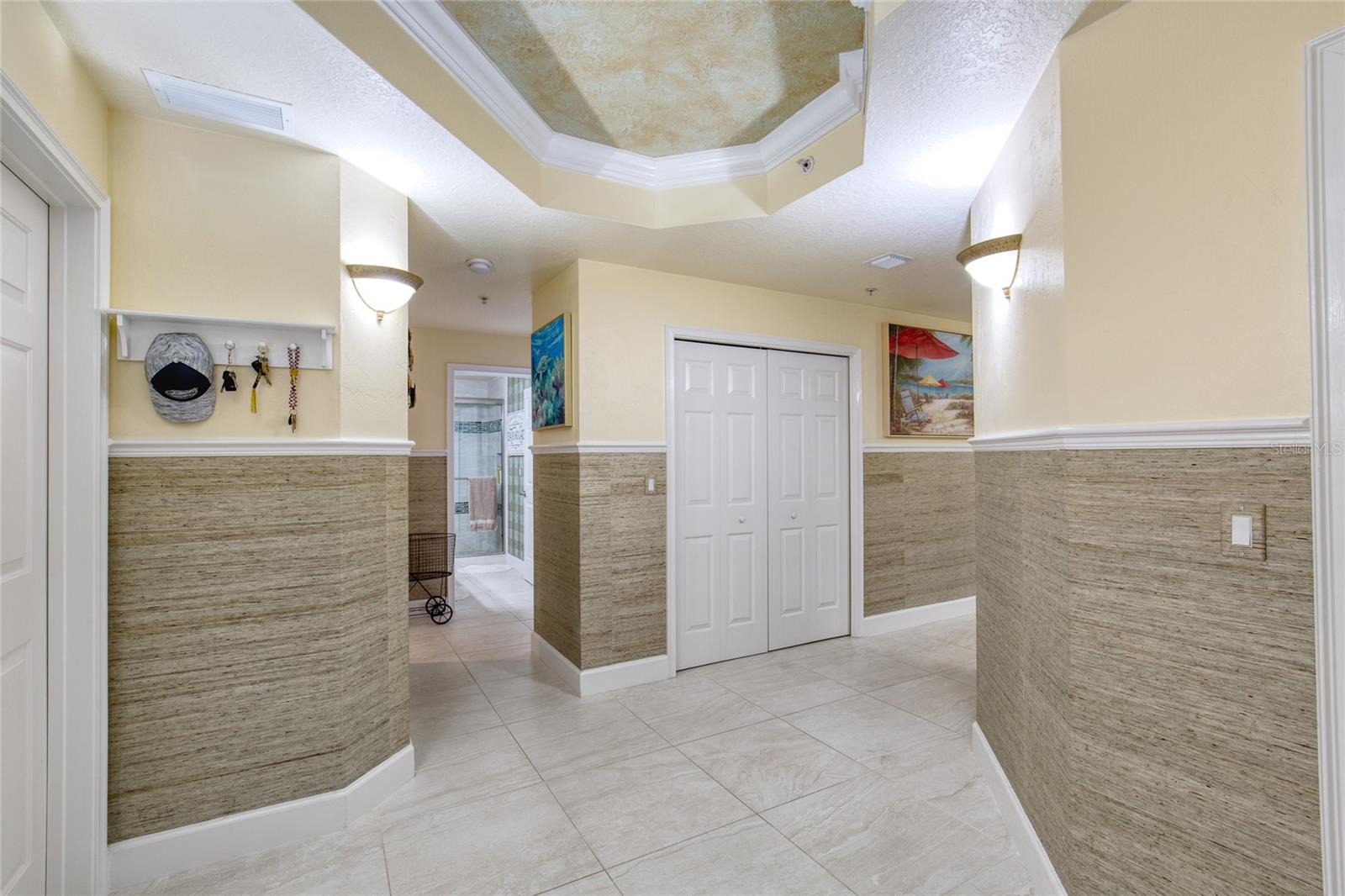 Image 10 of 77 For 2403 Atlantic Avenue 808