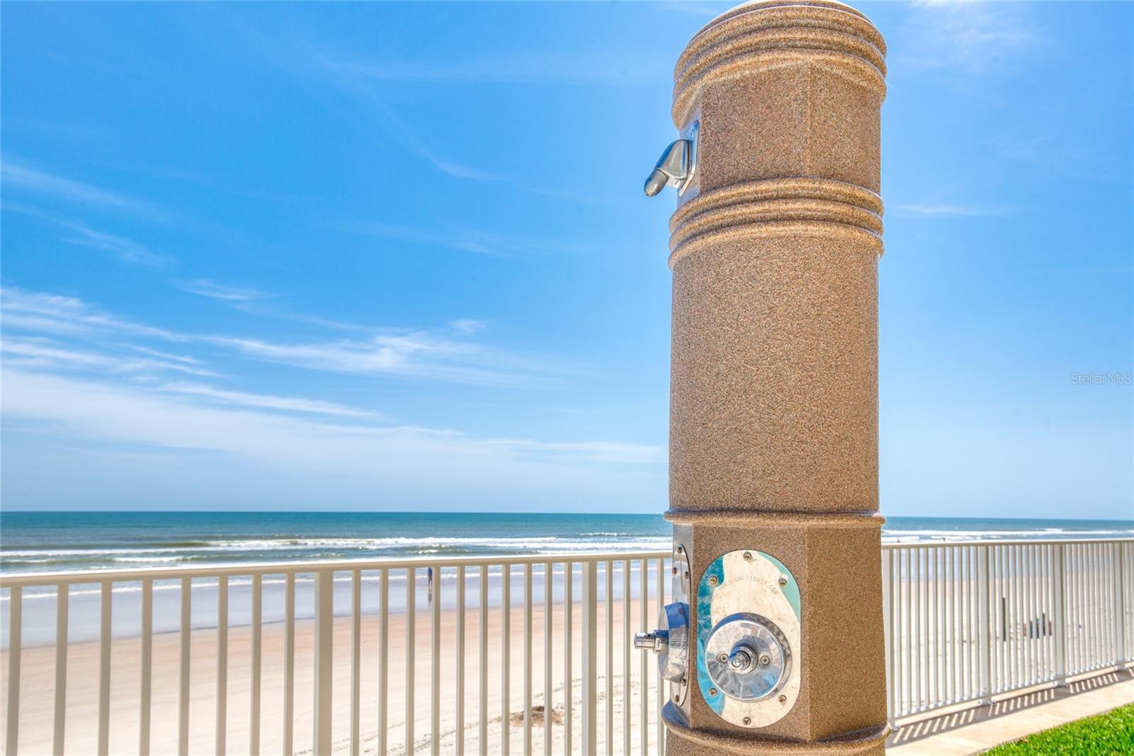 Image 61 of 77 For 2403 Atlantic Avenue 808