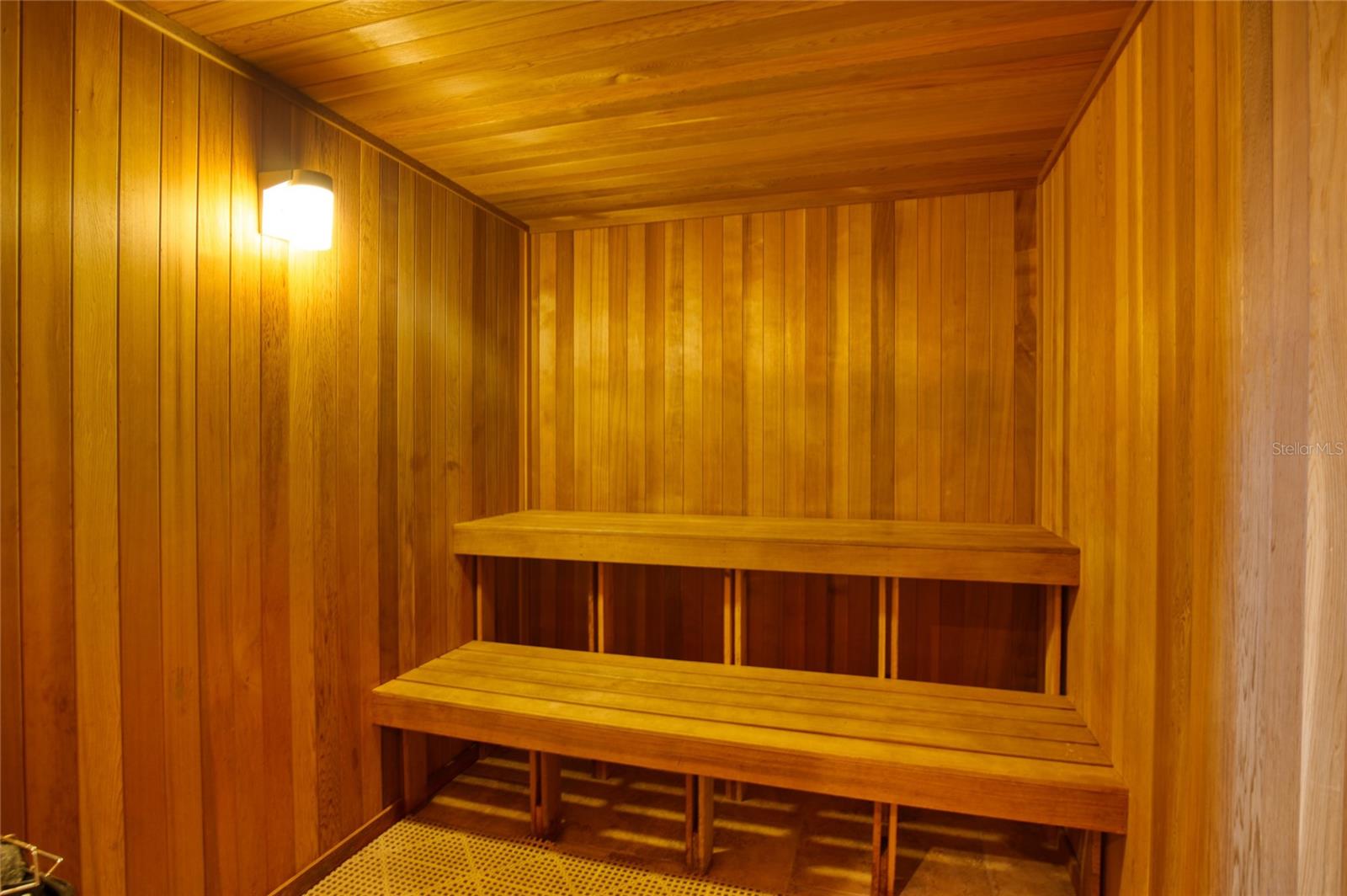 Image 67 of 77 For 2403 Atlantic Avenue 808