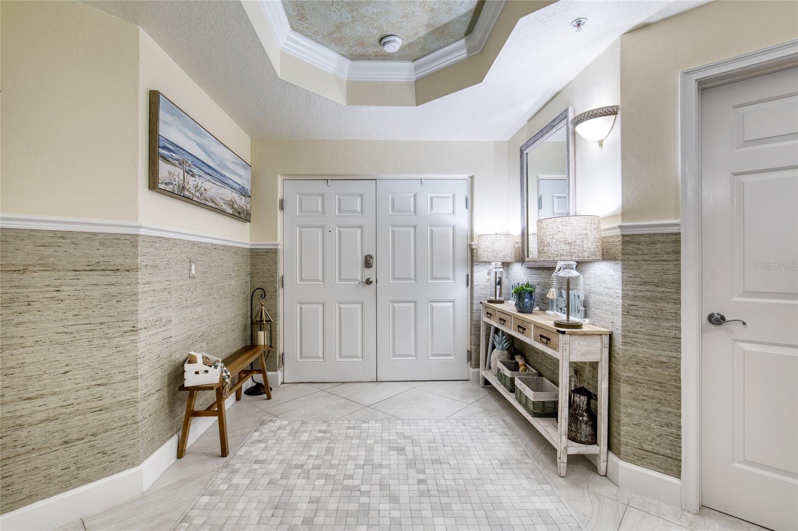 Image 8 of 77 For 2403 Atlantic Avenue 808