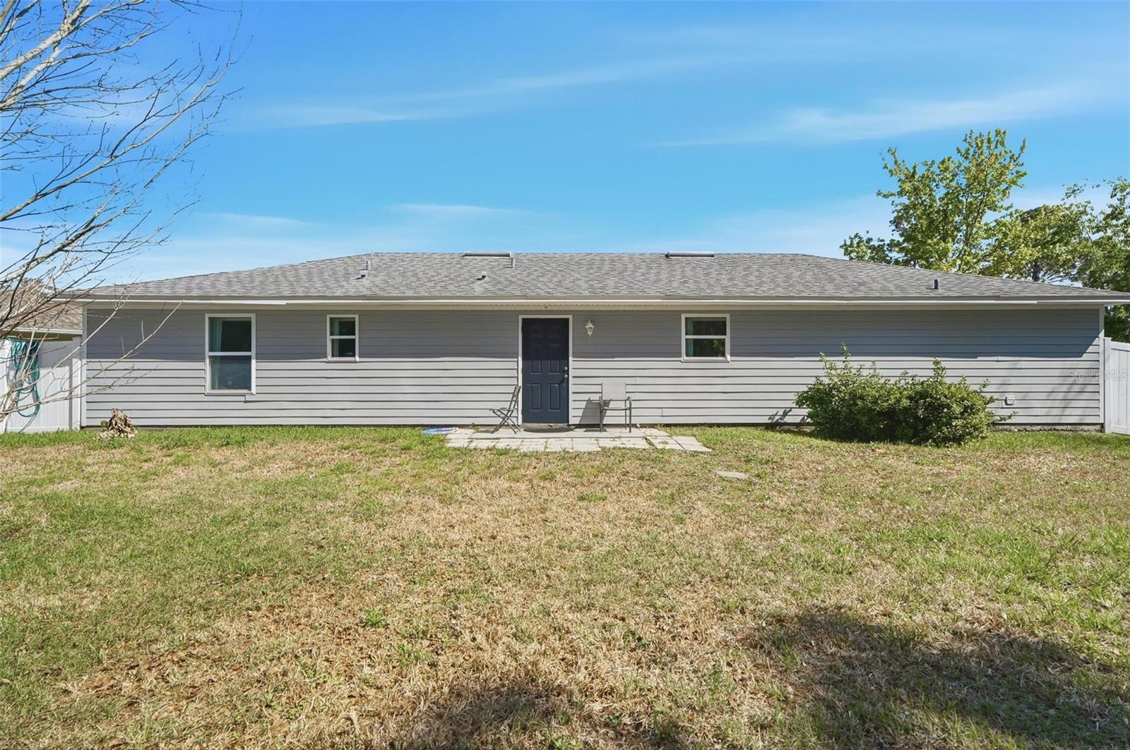 Listing photo id 28 for 27 Royal Oak Drive