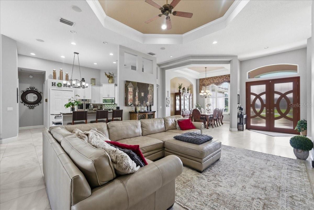 Image 10 of 61 For 800 Arbor Glen Court