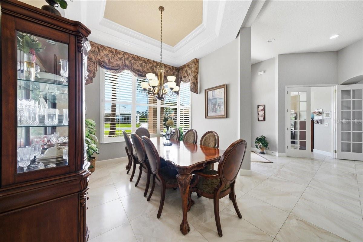 Image 13 of 61 For 800 Arbor Glen Court