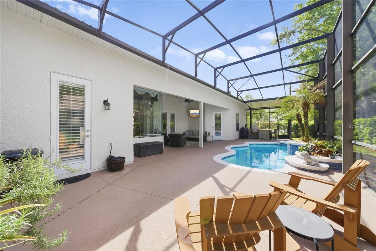 Image 41 of 61 For 800 Arbor Glen Court