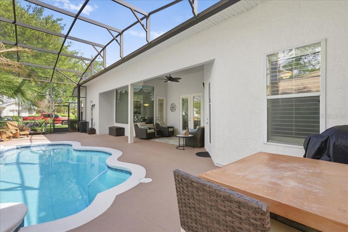 Image 42 of 61 For 800 Arbor Glen Court