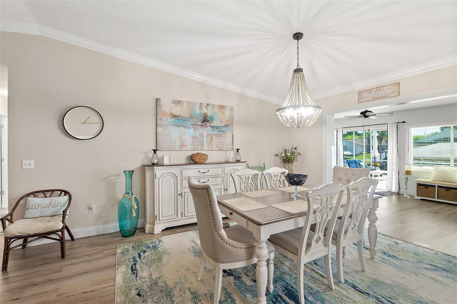 Image 20 of 61 For 9 Collingville Court