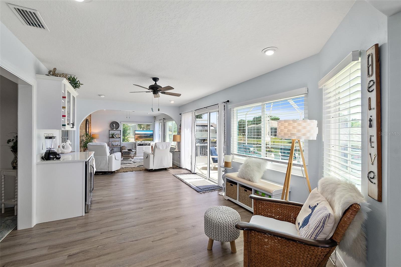 Image 29 of 61 For 9 Collingville Court