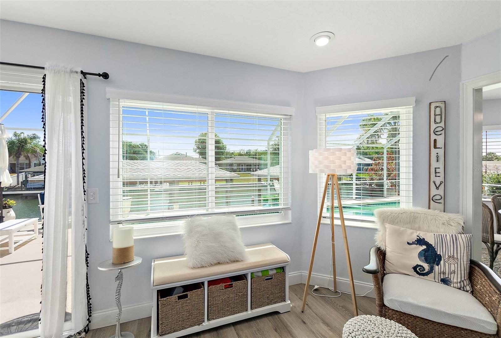 Image 32 of 61 For 9 Collingville Court