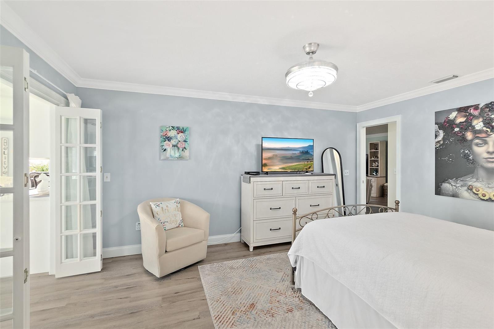 Image 39 of 61 For 9 Collingville Court