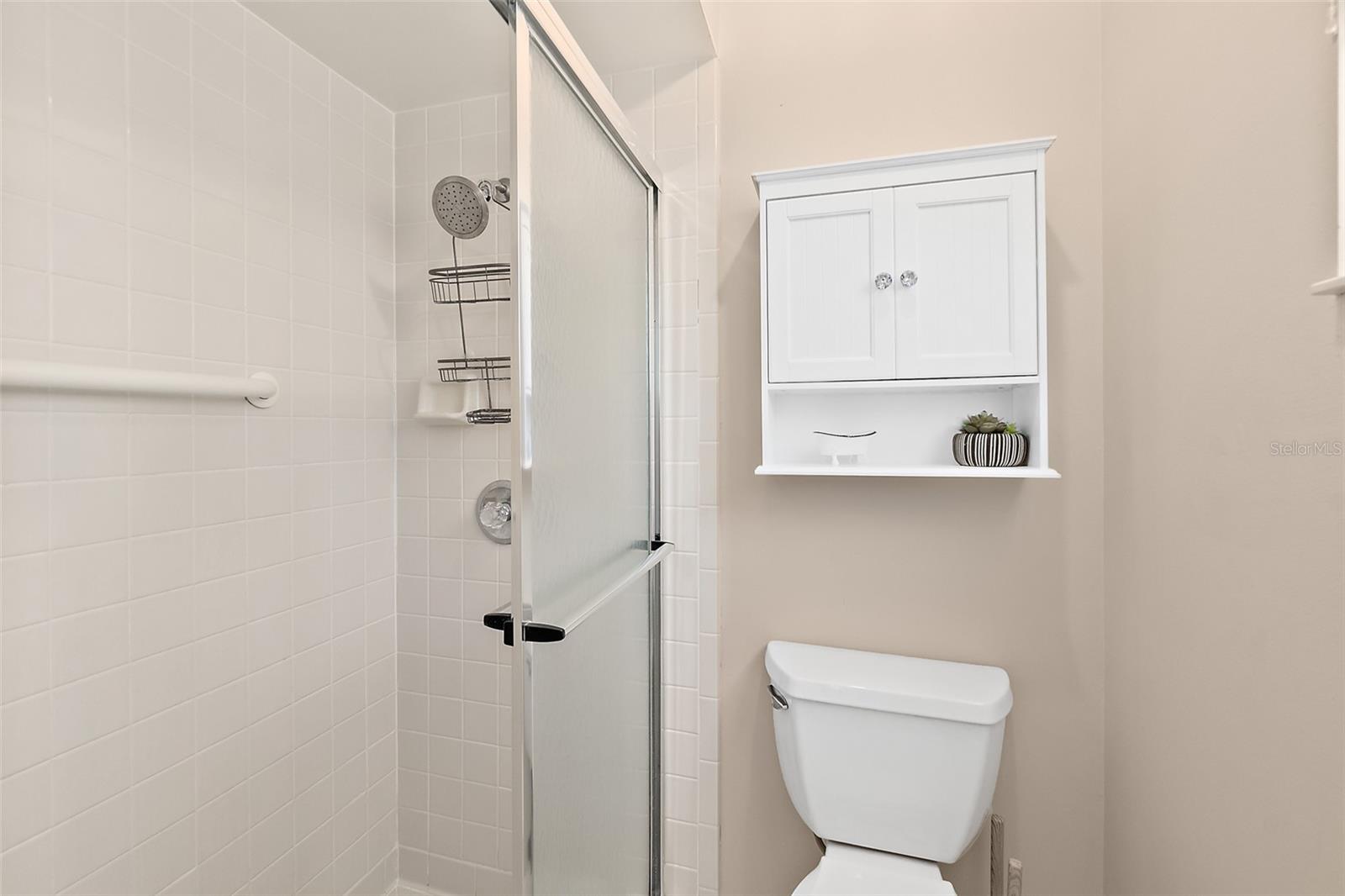 Image 41 of 61 For 9 Collingville Court