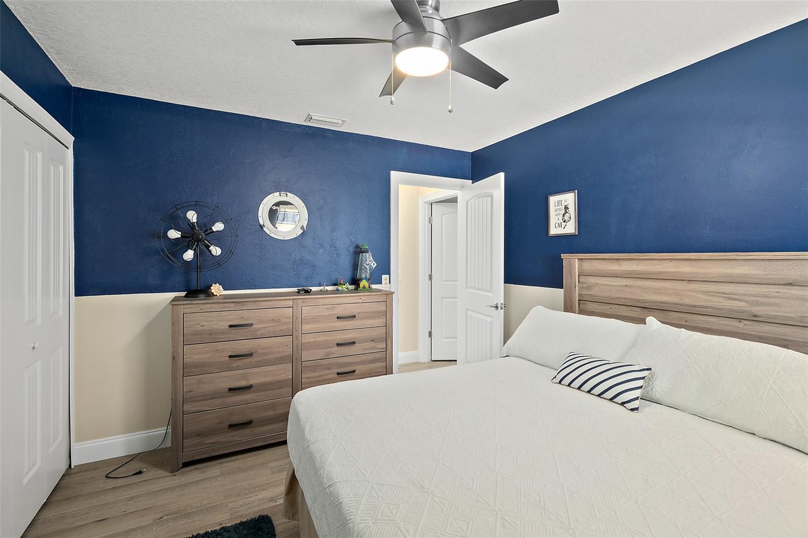 Image 43 of 61 For 9 Collingville Court