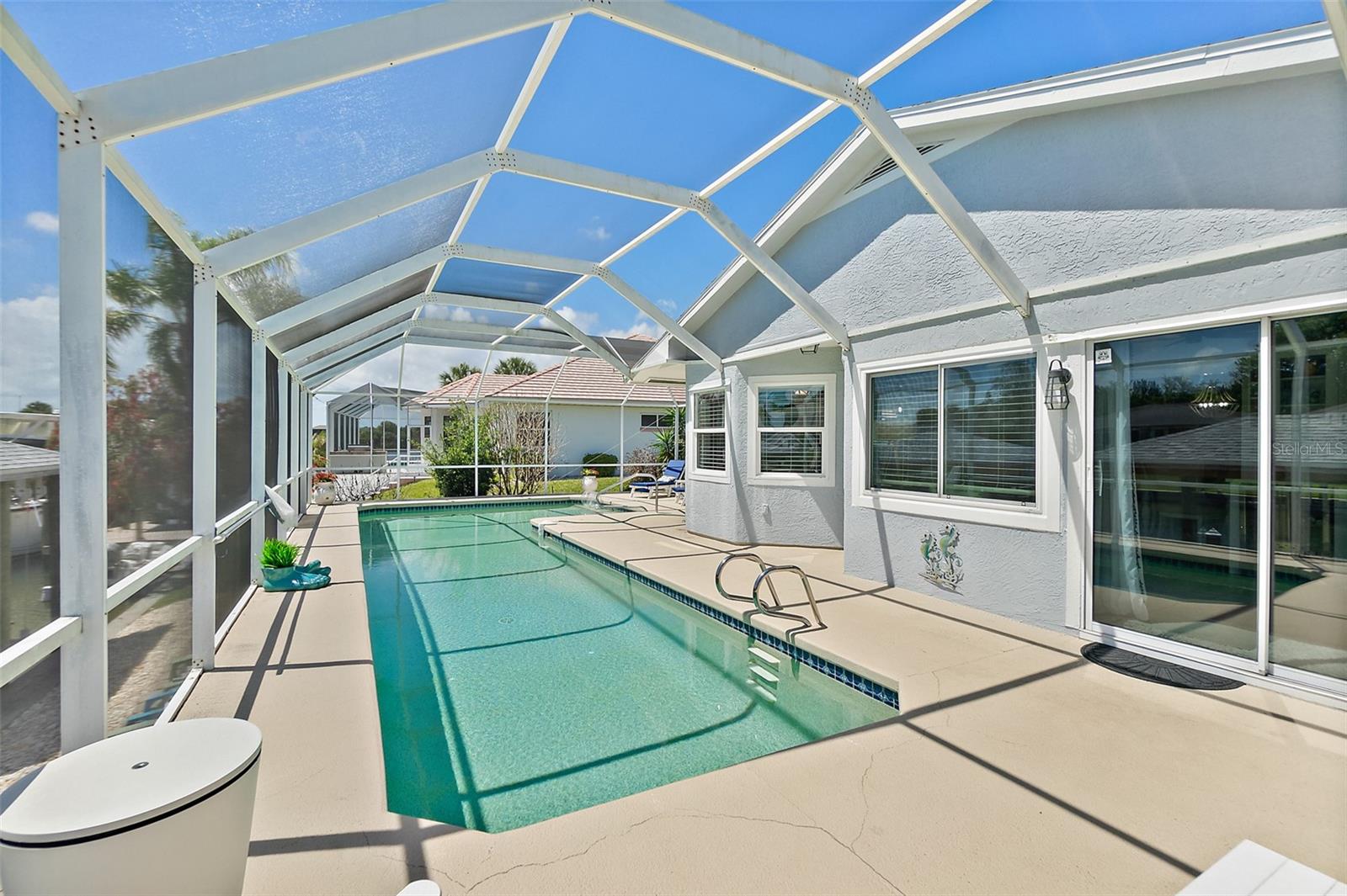 Image 48 of 61 For 9 Collingville Court