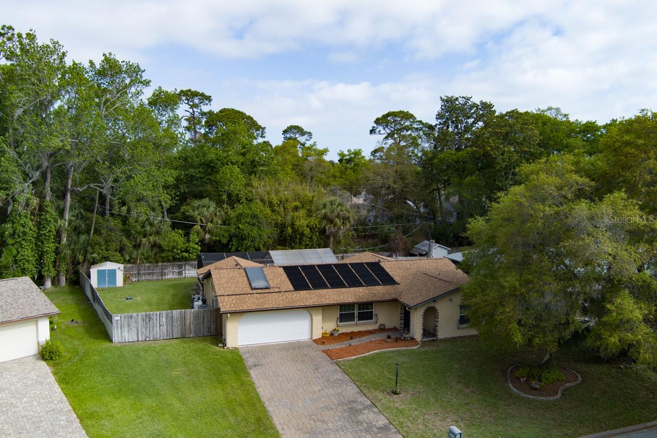 Image 32 of 35 For 897 Lindenwood Circle N