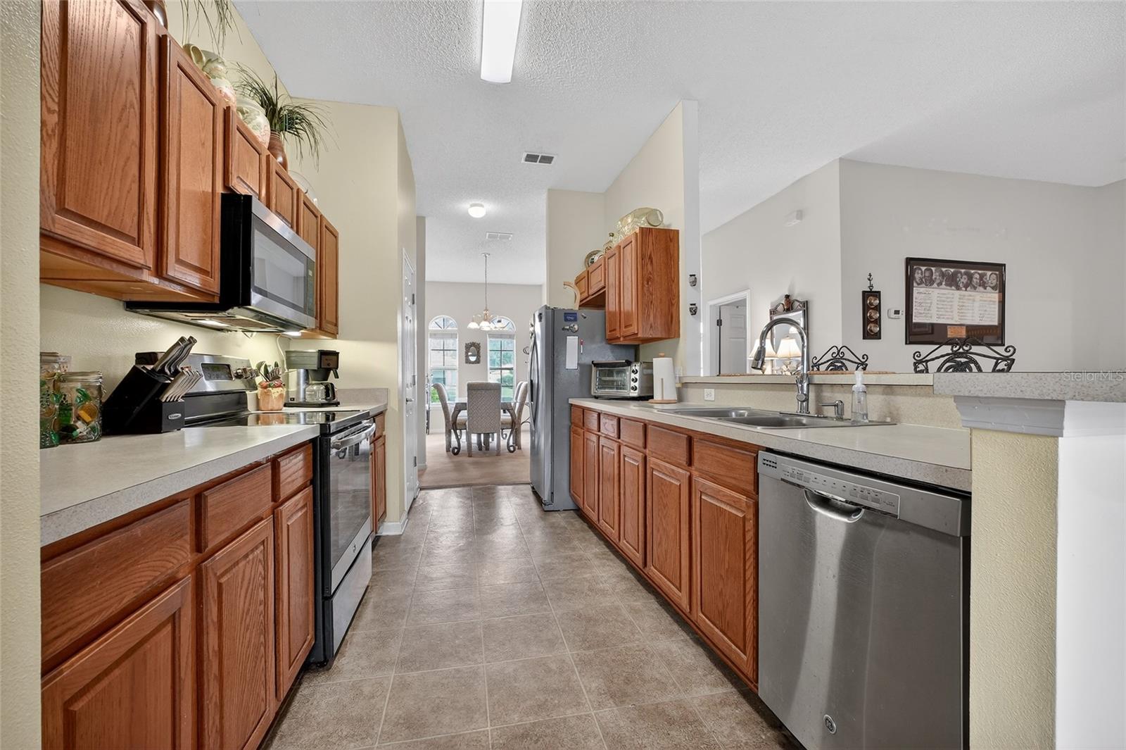 Image 16 of 40 For 79 Beauford Lane