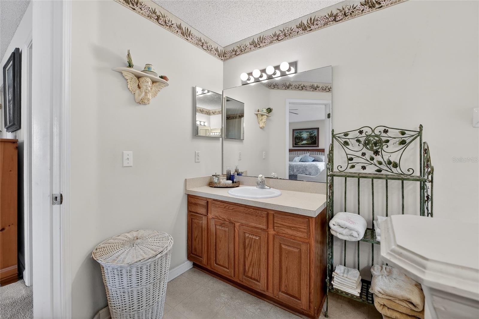 Image 22 of 40 For 79 Beauford Lane