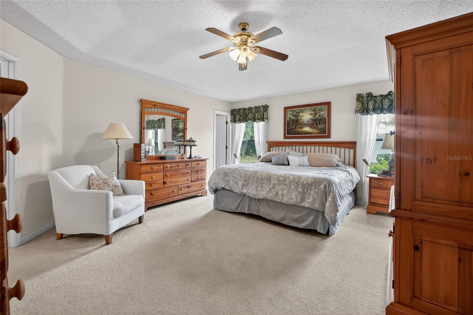 Image 3 of 40 For 79 Beauford Lane