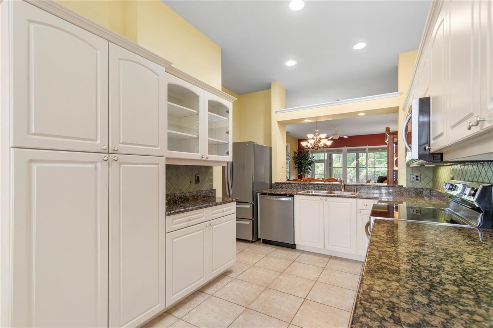 Image 15 of 96 For 3003 Glin Circle