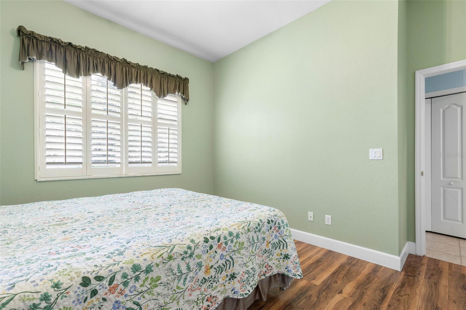 Image 30 of 96 For 3003 Glin Circle