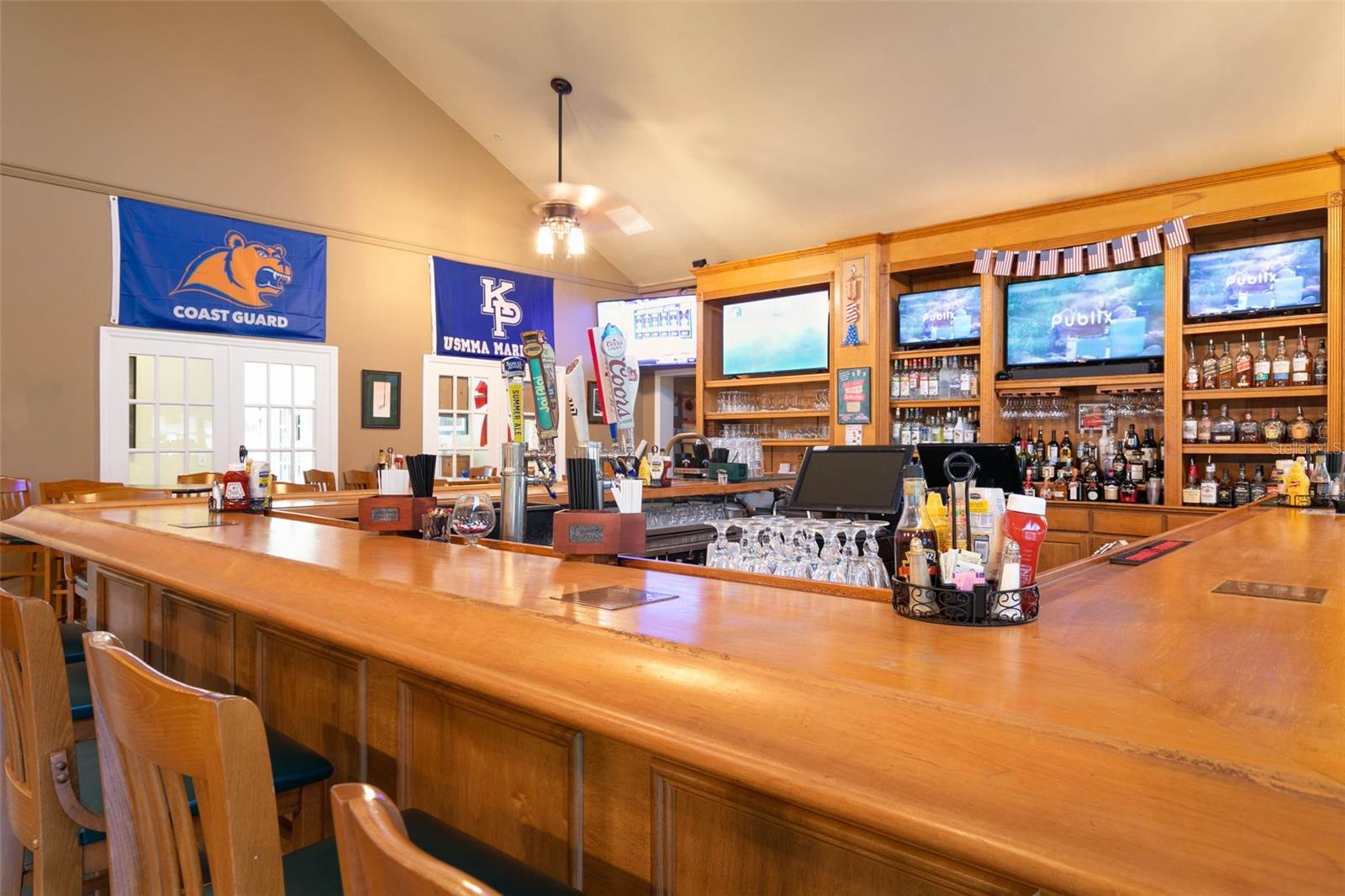 Image 81 of 96 For 3003 Glin Circle