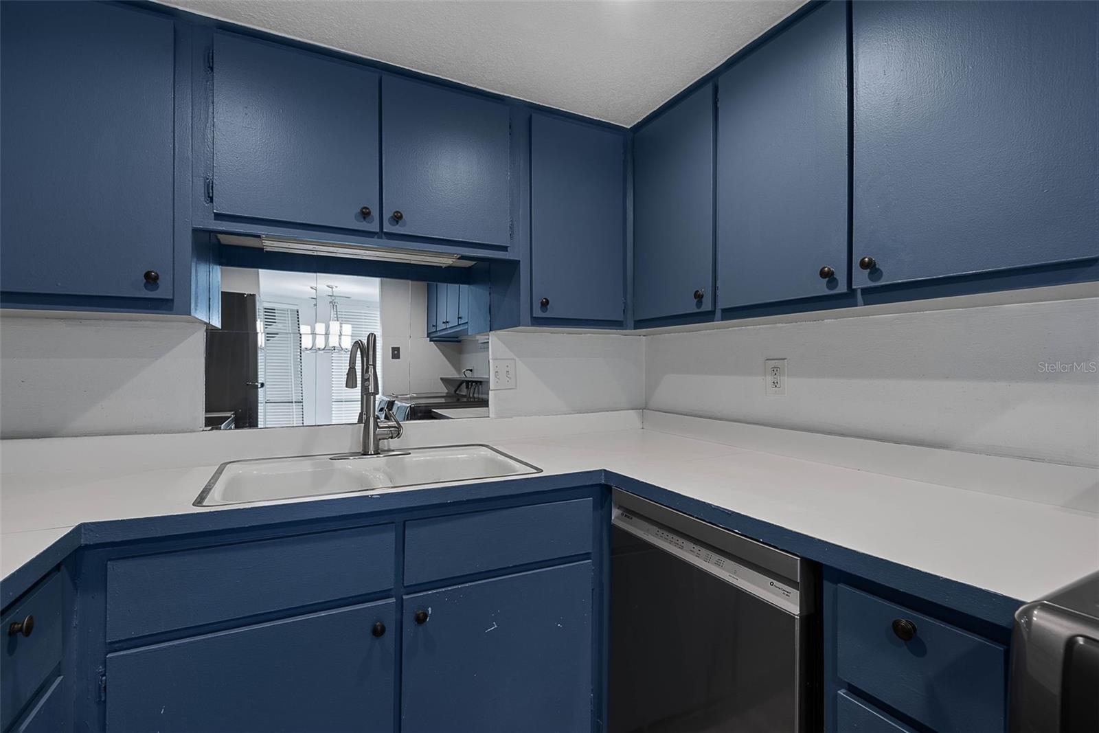 Image 14 of 35 For 60 Club House Drive 108