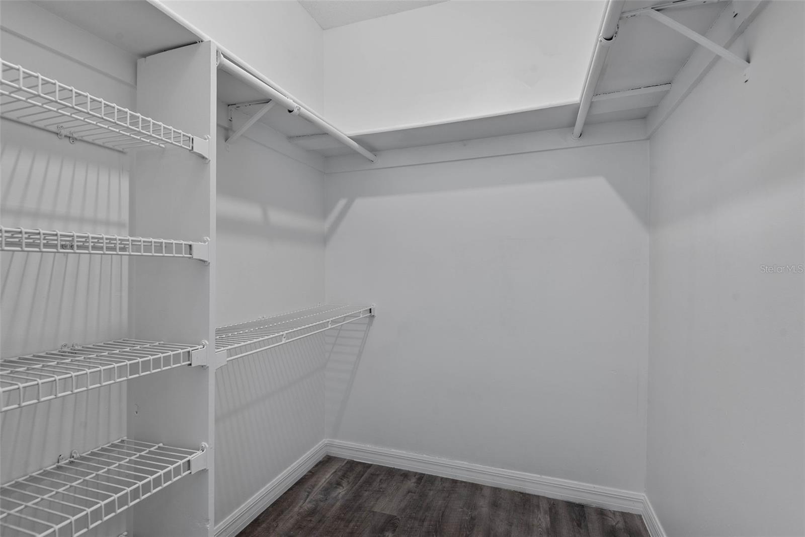 Image 24 of 35 For 60 Club House Drive 108