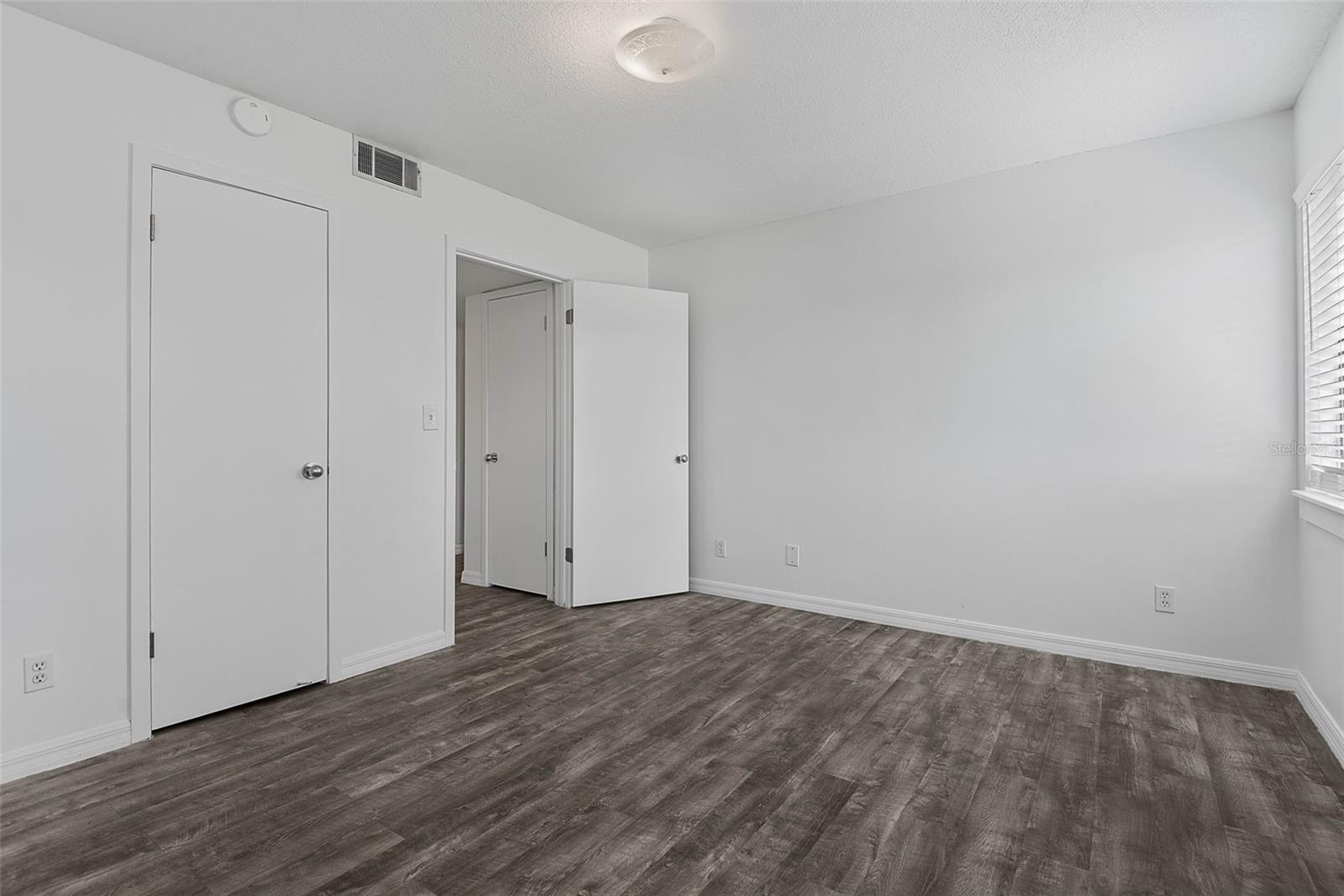 Image 31 of 35 For 60 Club House Drive 108