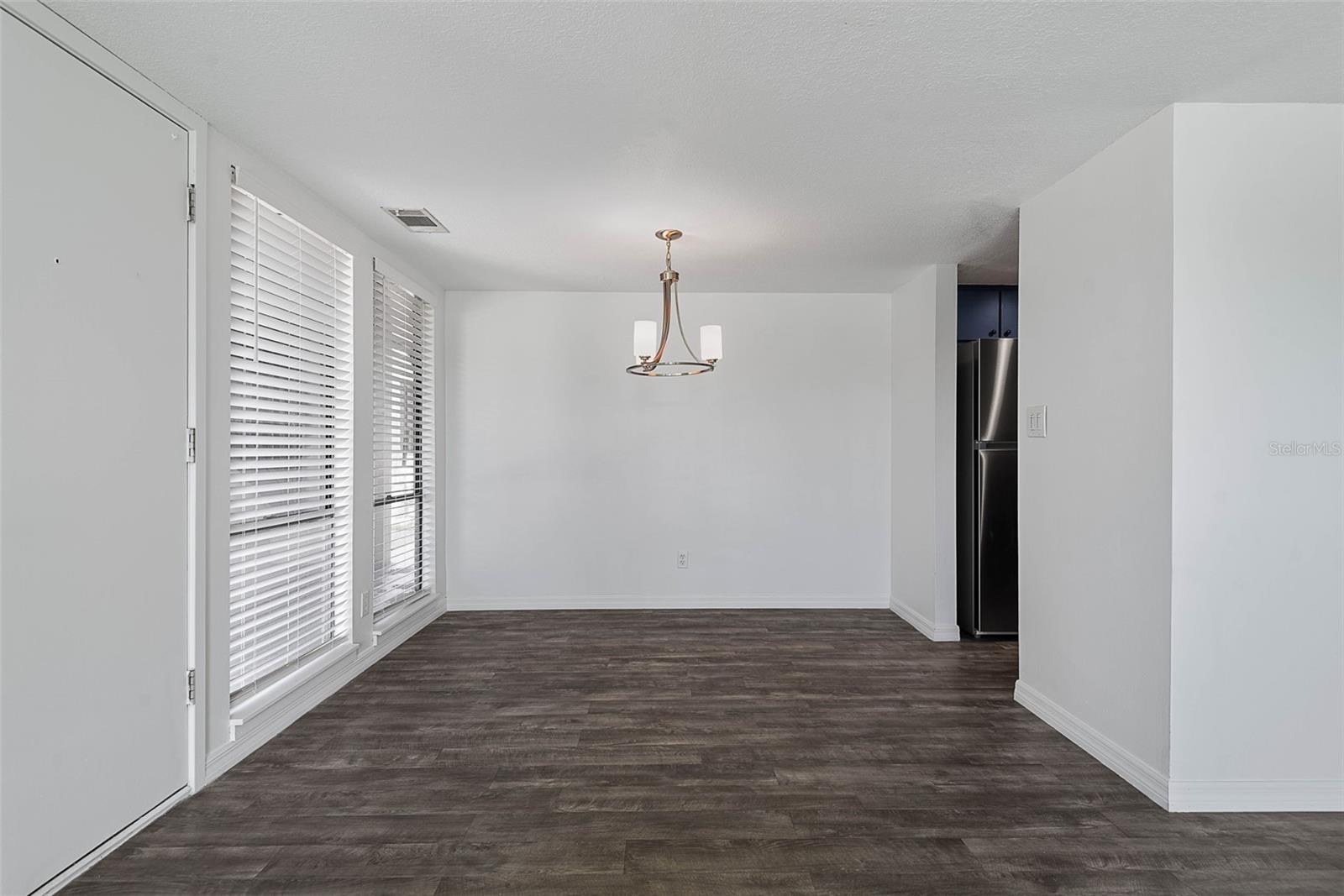 Image 8 of 35 For 60 Club House Drive 108