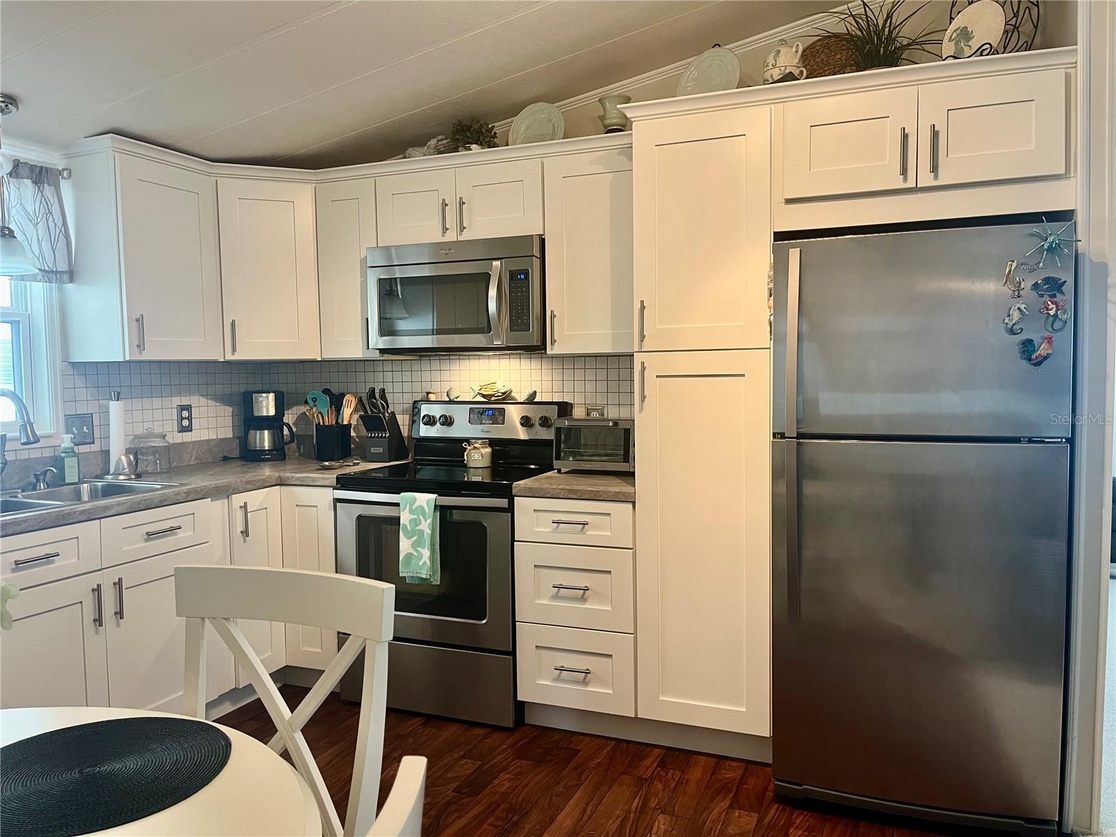 Image 12 of 69 For 27 Windward Drive