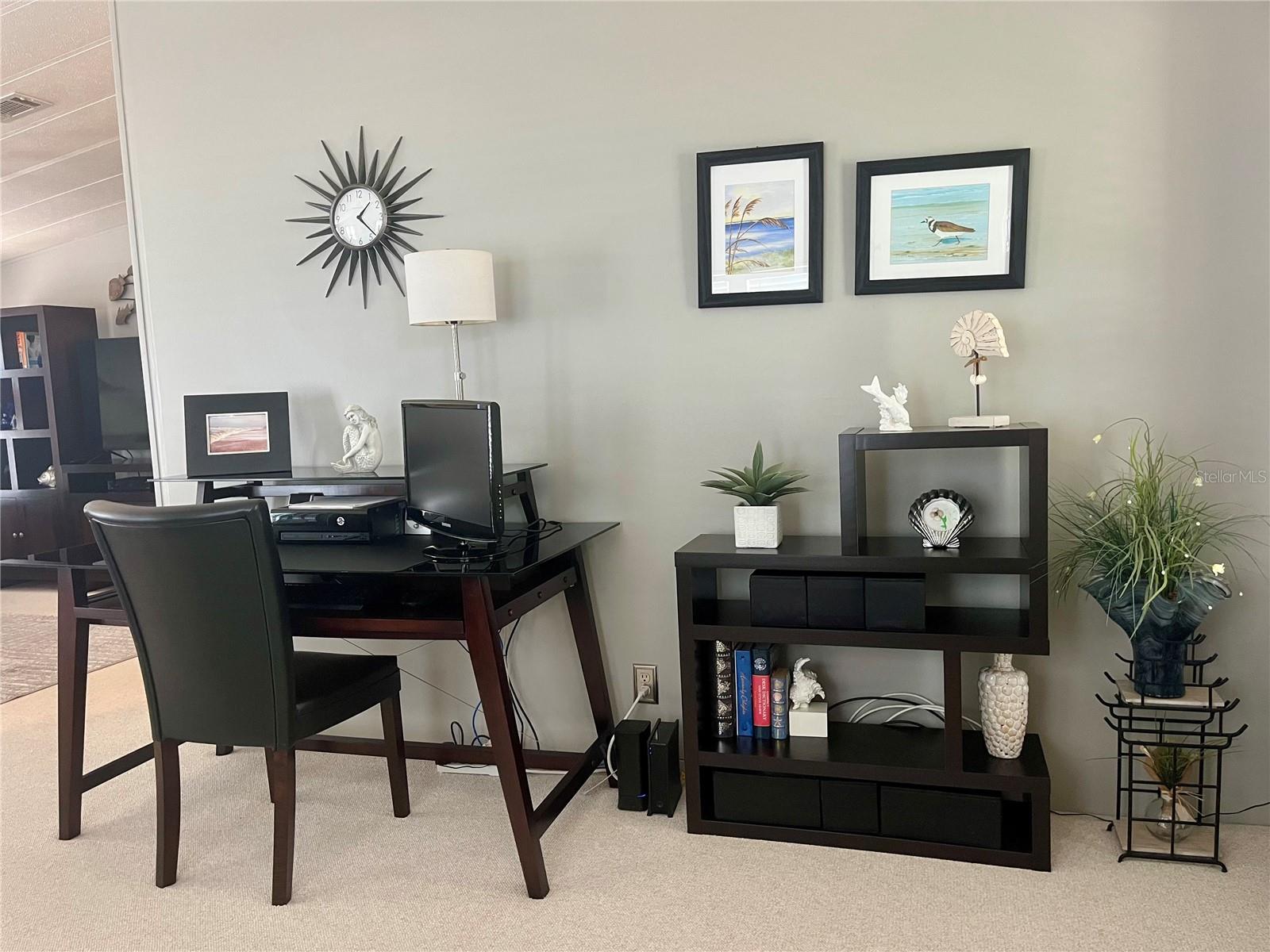 Image 20 of 69 For 27 Windward Drive