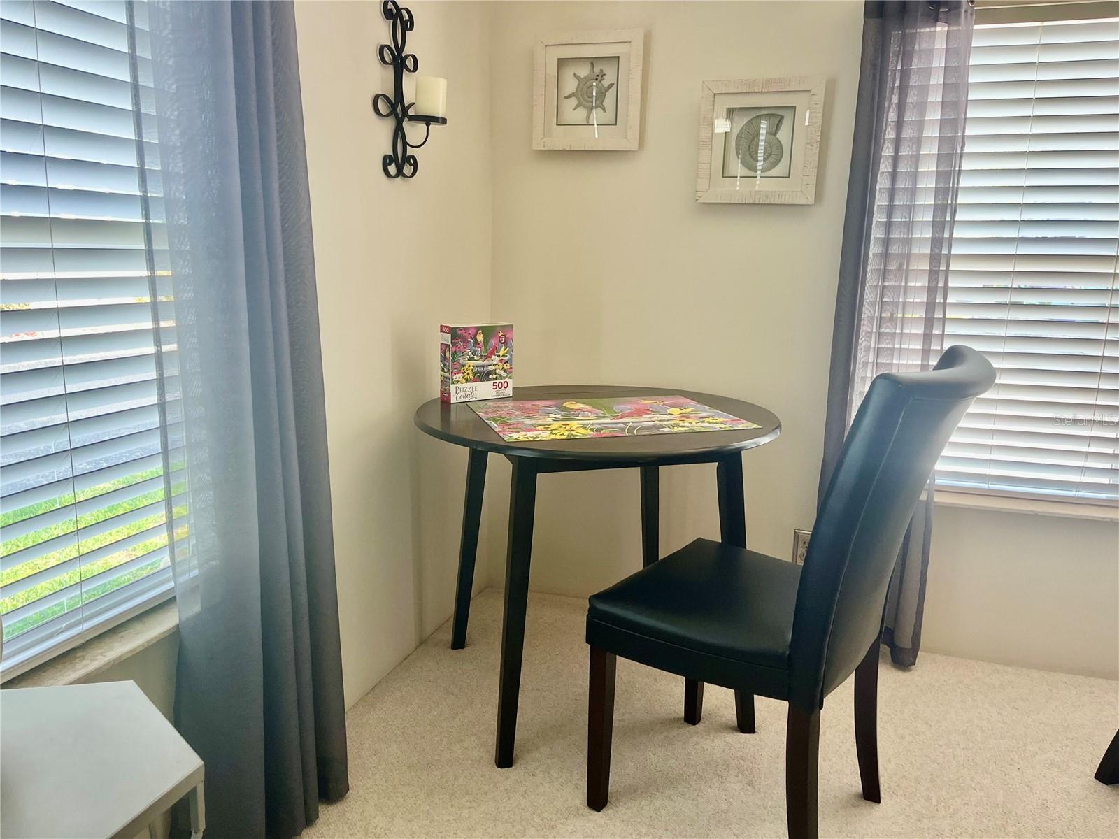 Image 22 of 69 For 27 Windward Drive