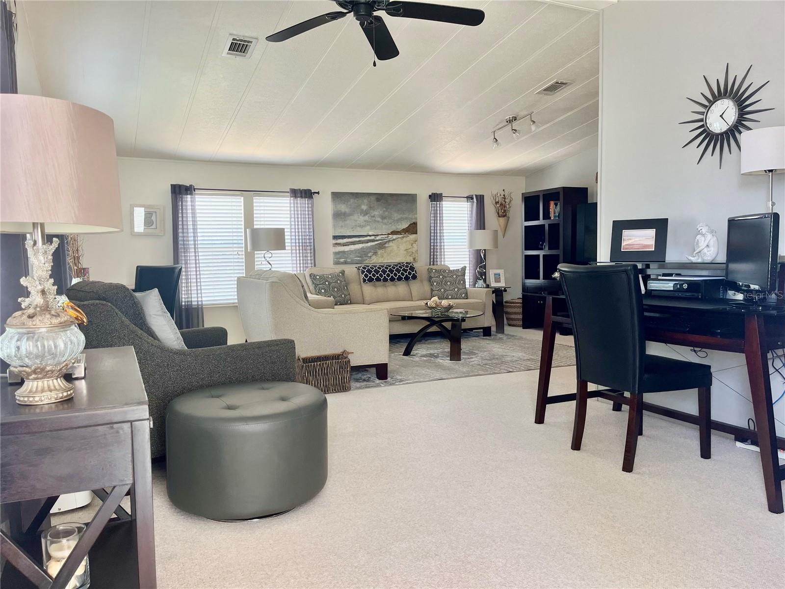 Image 23 of 69 For 27 Windward Drive