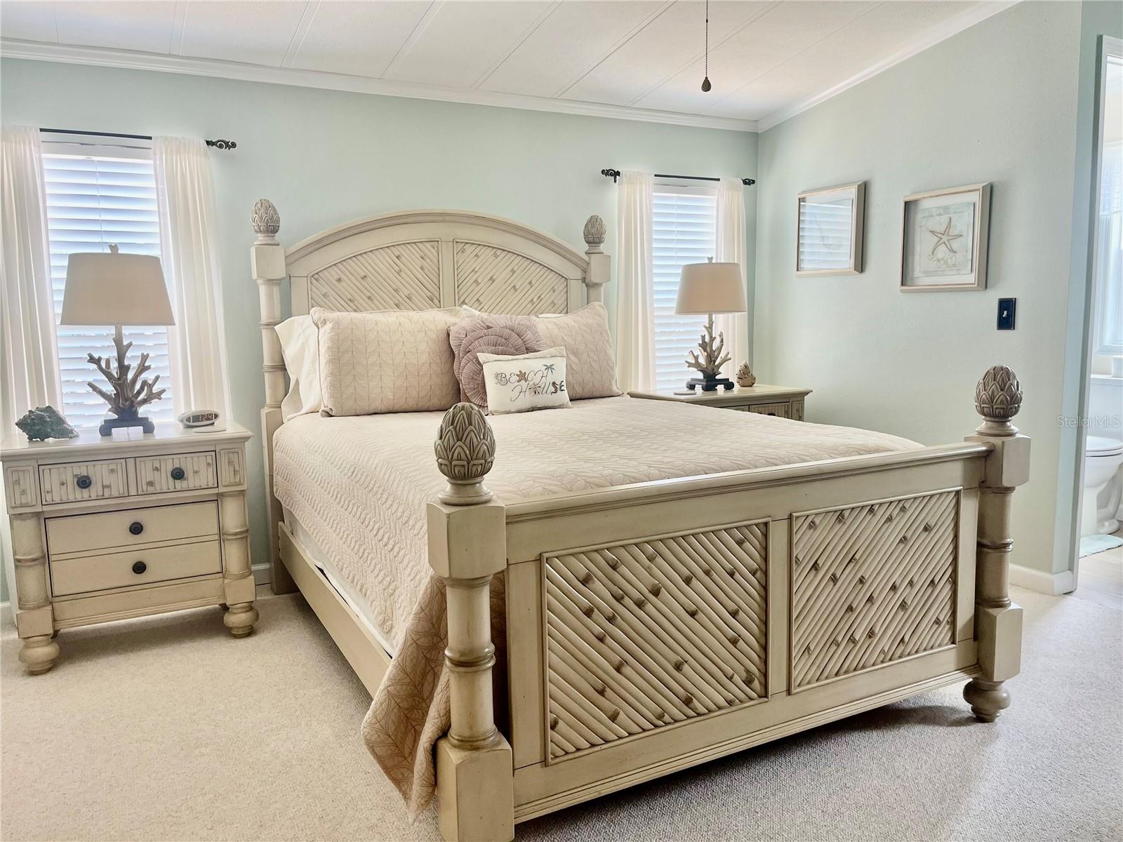 Image 27 of 69 For 27 Windward Drive