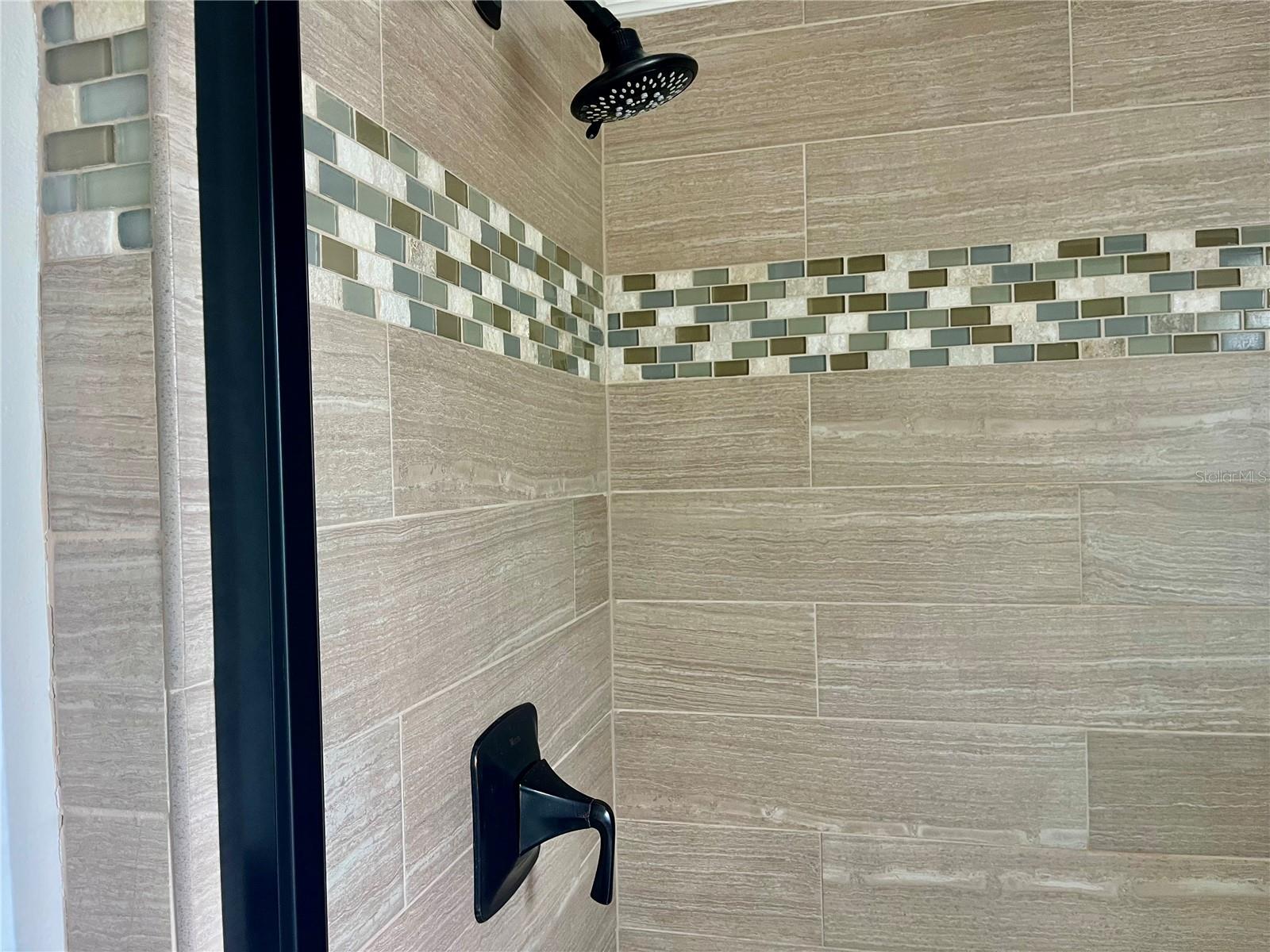 Image 35 of 69 For 27 Windward Drive