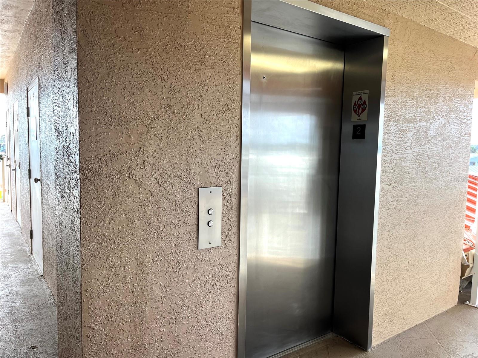 Image 54 of 69 For 27 Windward Drive