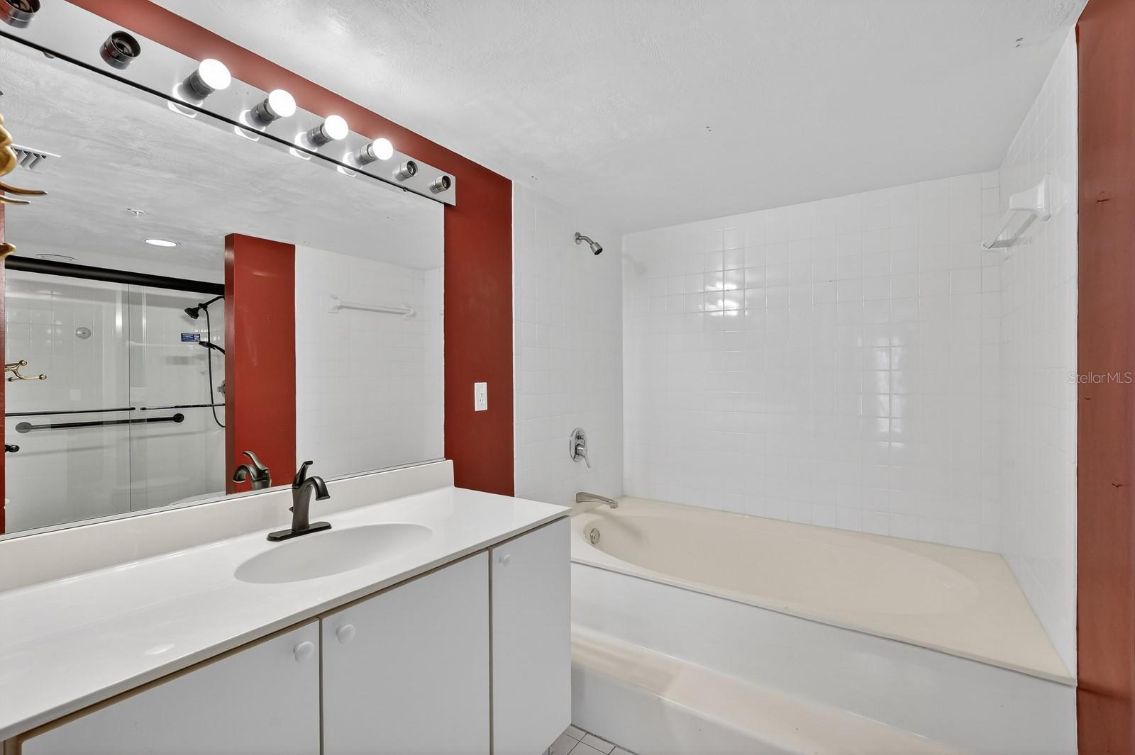 Image 19 of 61 For 1 John Anderson Drive 5150