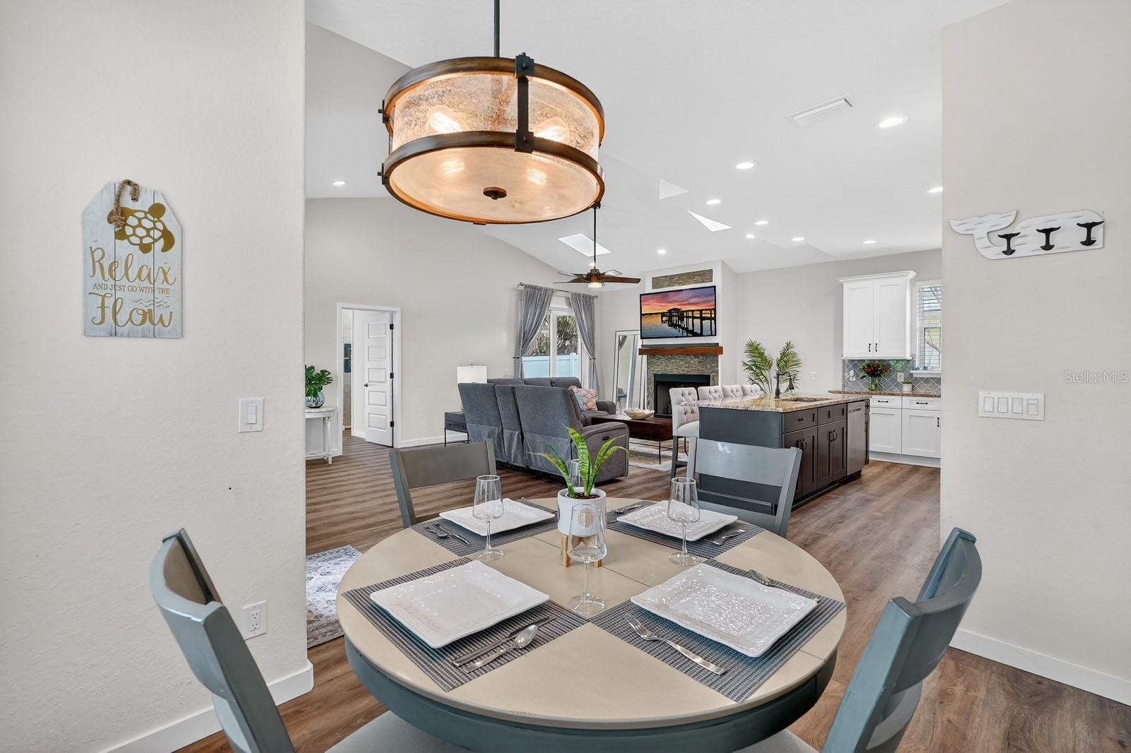 Image 15 of 42 For 141 Capri Drive