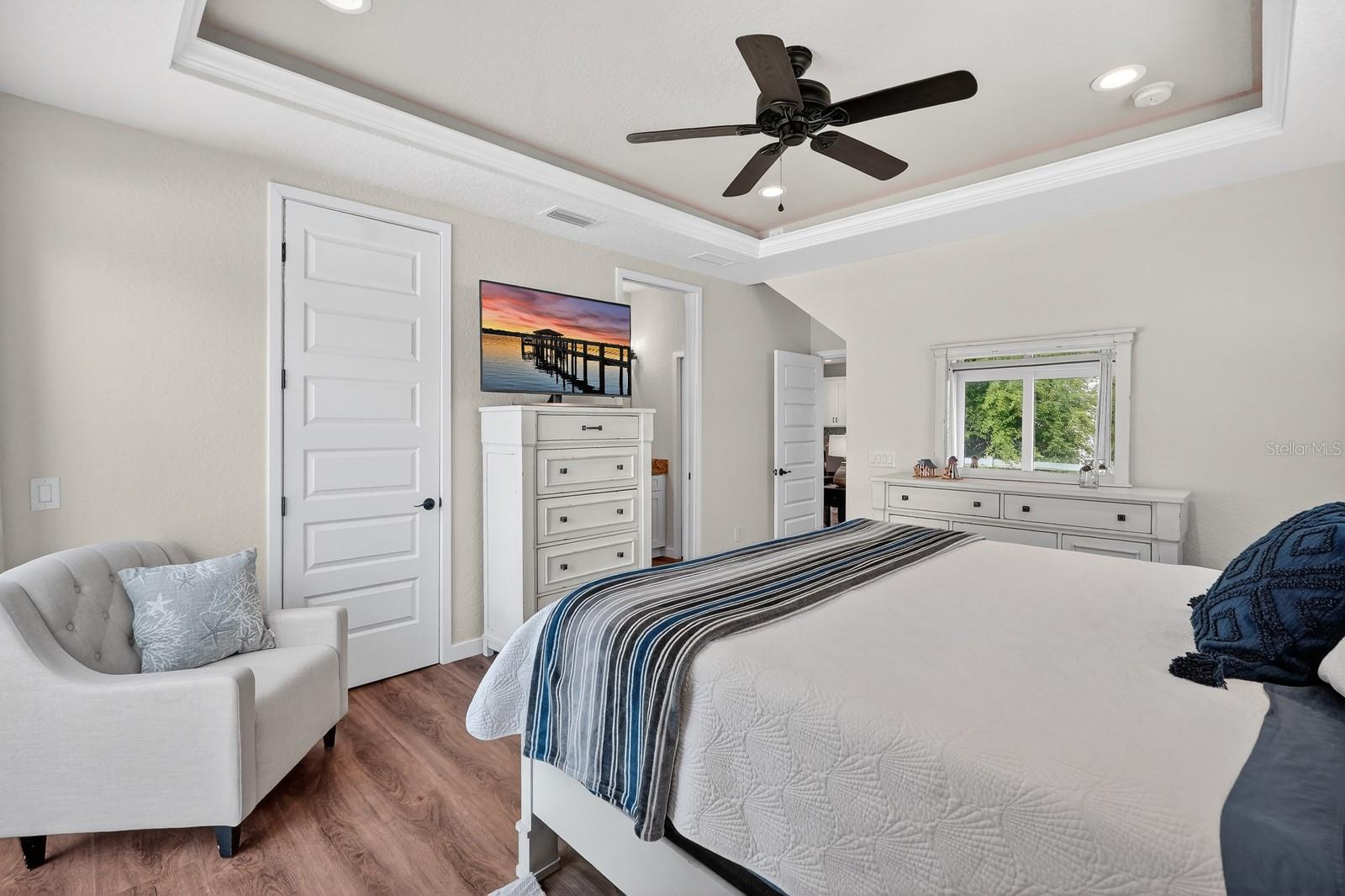 Image 19 of 42 For 141 Capri Drive