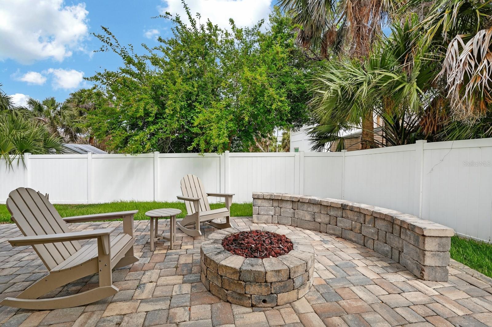 Image 28 of 42 For 141 Capri Drive