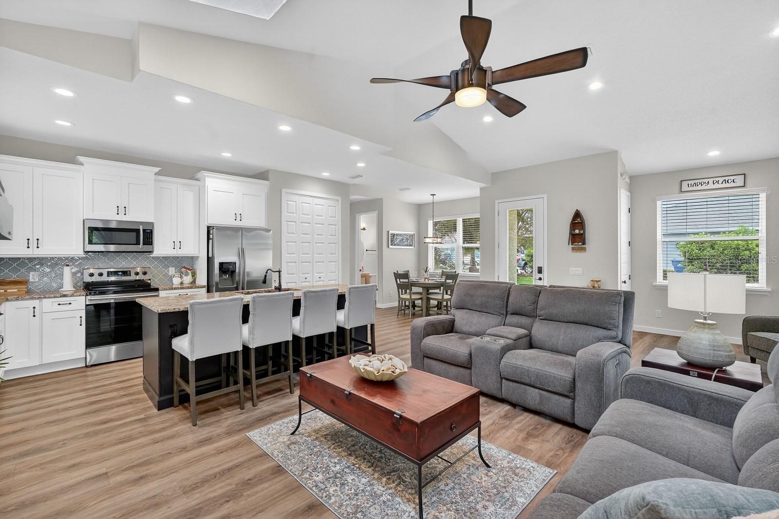 Image 8 of 42 For 141 Capri Drive