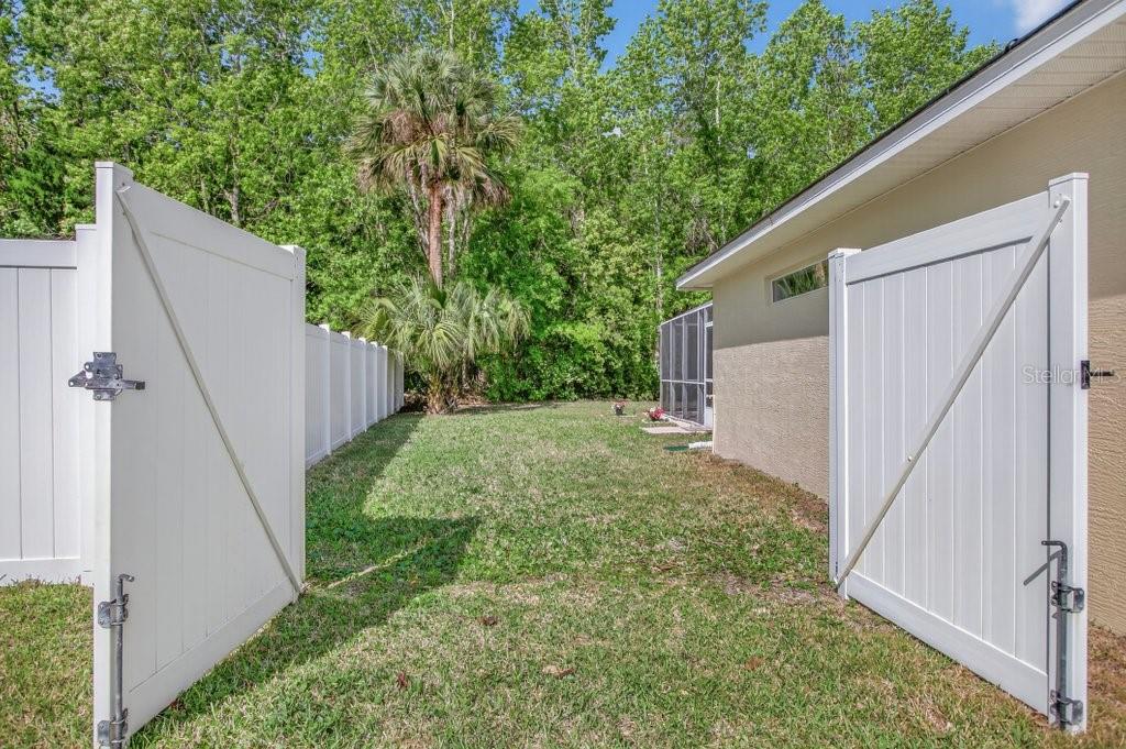 Image 48 of 74 For 15 Londonderry Drive