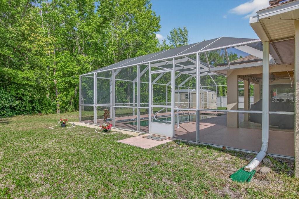 Image 50 of 74 For 15 Londonderry Drive