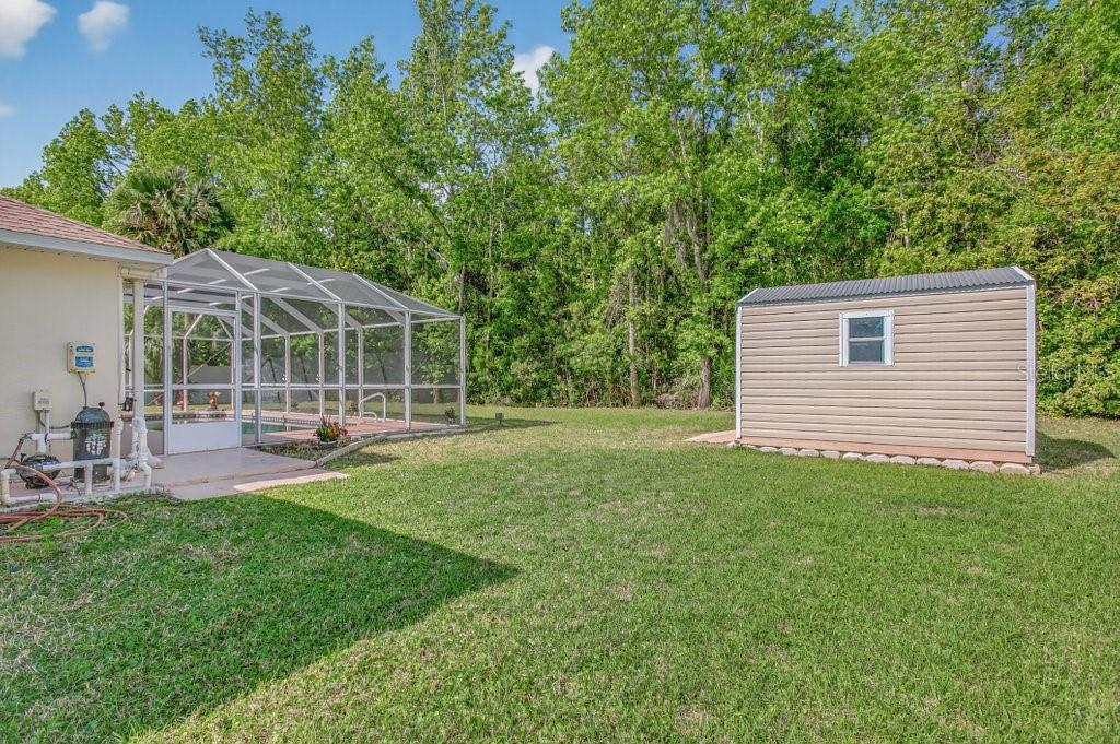 Image 58 of 74 For 15 Londonderry Drive