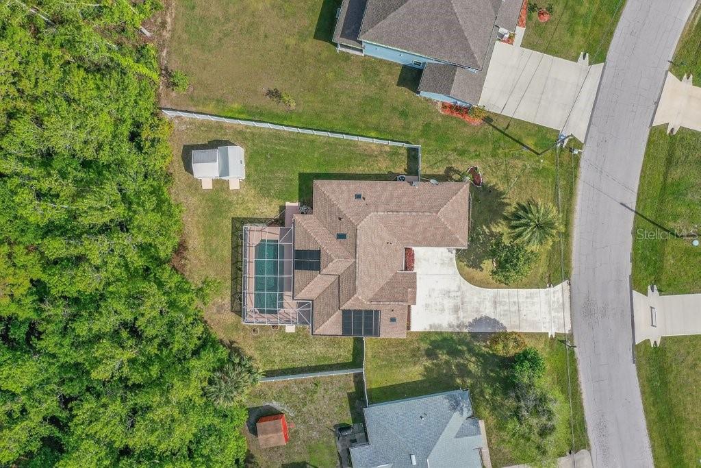 Image 66 of 74 For 15 Londonderry Drive