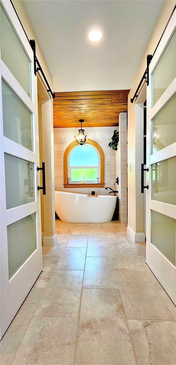 Image 23 of 91 For 3 Saw Mill Court