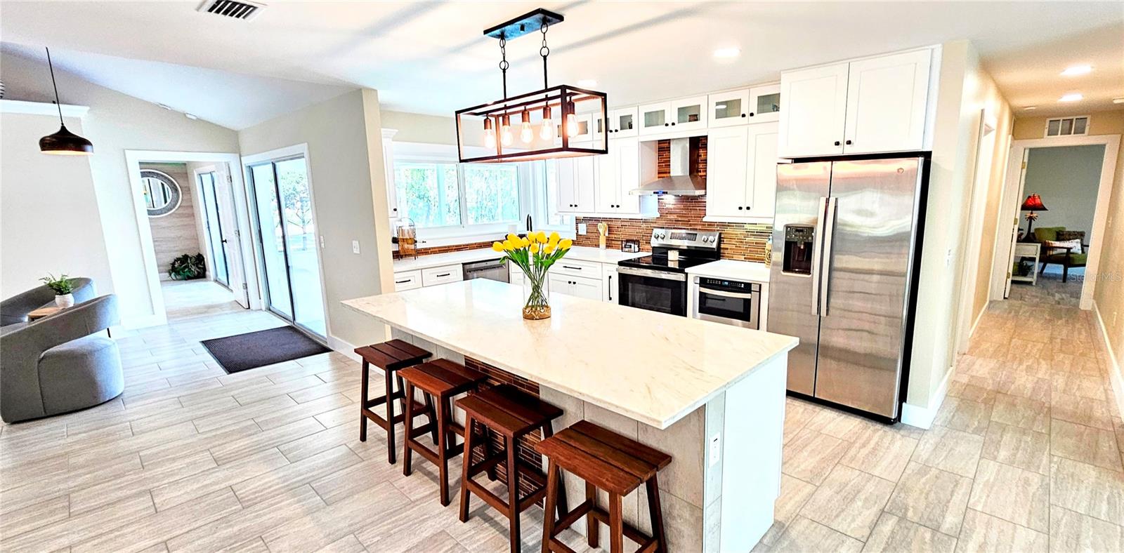 Image 3 of 91 For 3 Saw Mill Court