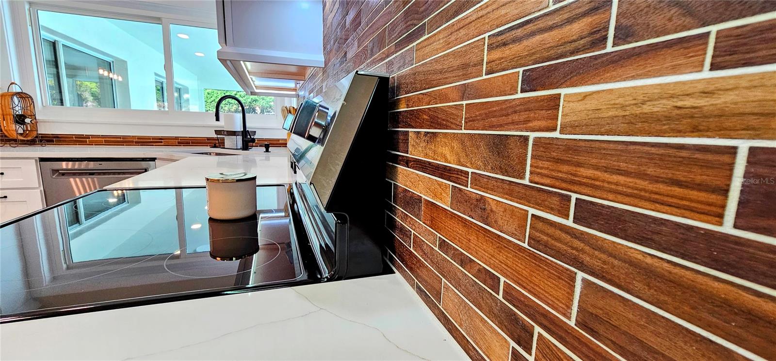 Image 48 of 91 For 3 Saw Mill Court