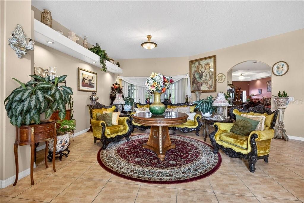 Image 2 of 62 For 52 Upshire Path