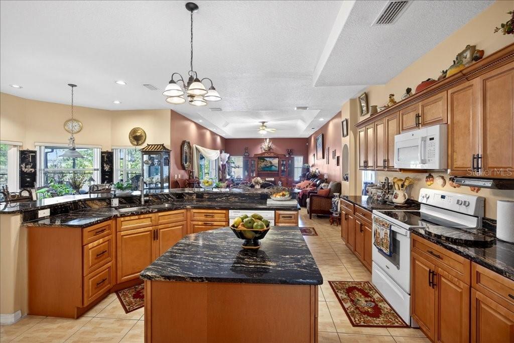 Image 3 of 62 For 52 Upshire Path