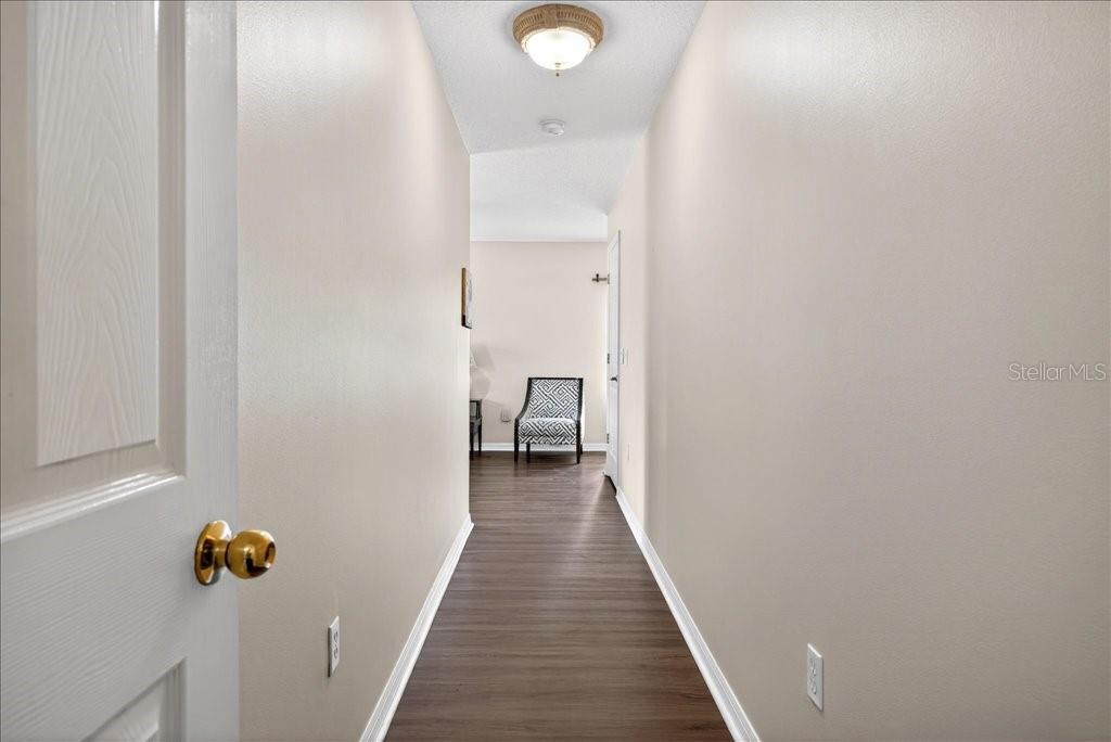 Image 50 of 62 For 52 Upshire Path