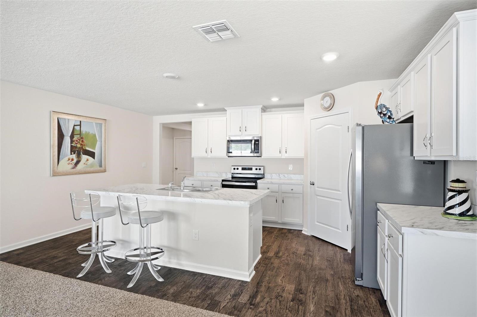 Image 18 of 73 For 39 Ballenger Lane